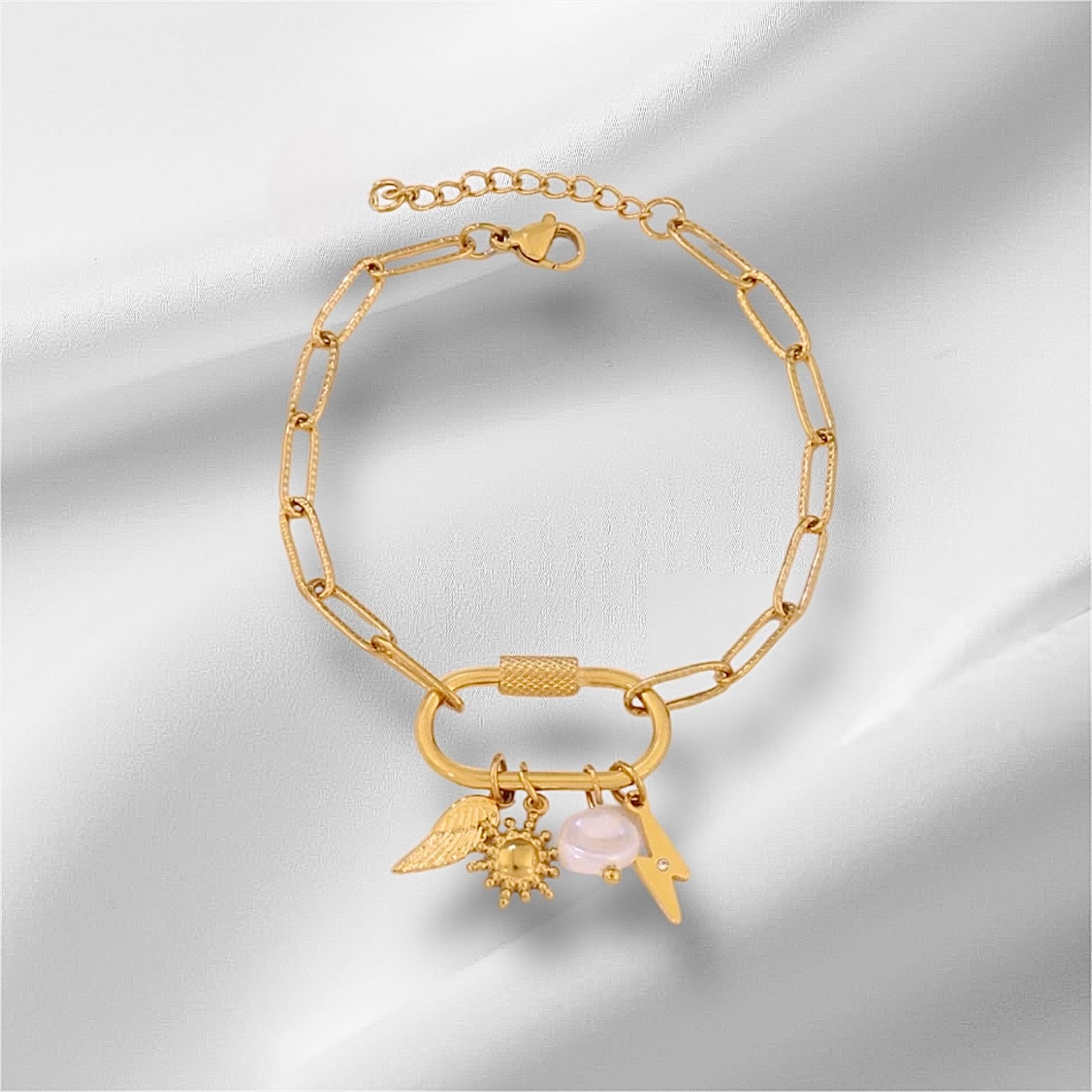 Bracelet charms mousqueton Angela, acier inoxydable doré.