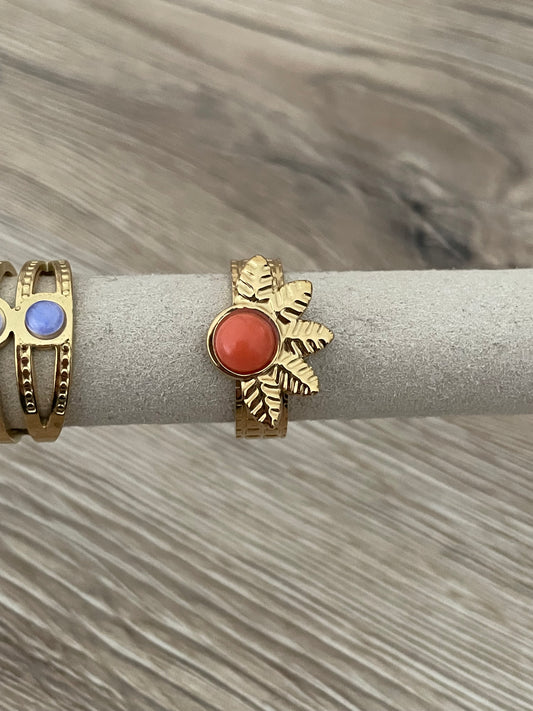 Bague fleur coupée Maguy orange, acier inoxydable doré.