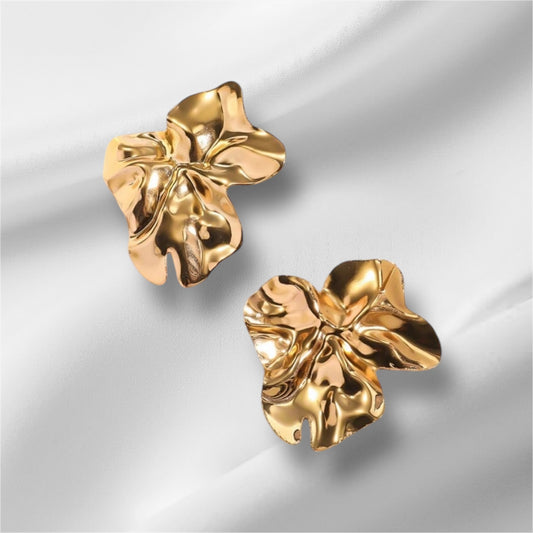 Boucles d’oreilles feuilles Lola, acier inoxydable doré.