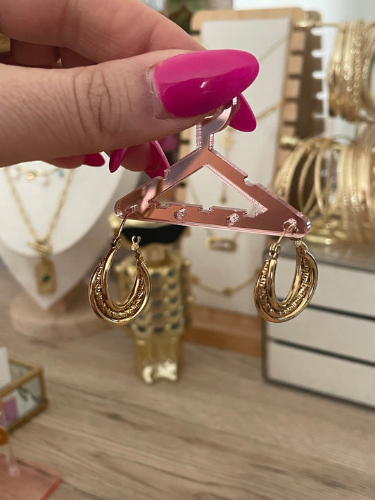 Boucles d’oreilles Lucie, texturisé, acier inoxydable doré.