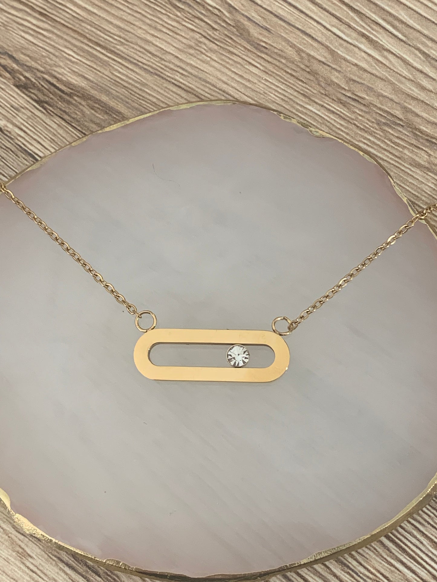 Collier Inès strass rectangle , acier inoxydable doré .