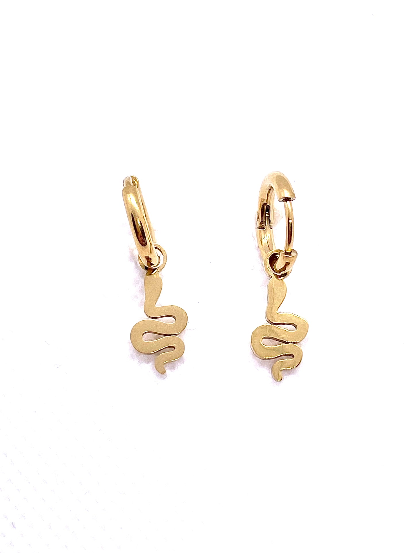 Boucles d’oreilles Serty minis créoles, acier inoxydable doré.