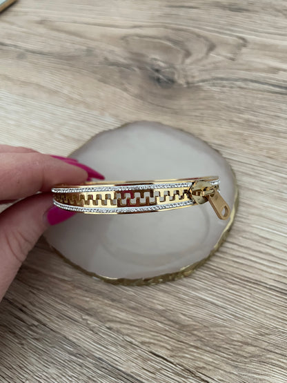 Bracelet Fermeture strass Gina, acier inoxydable doré.