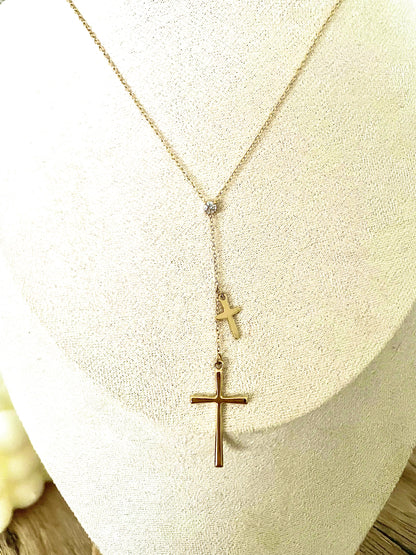 Collier Venise double croix et strass, acier inoxydable doré.