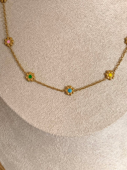 Collier Maèva marguerites couleurs, acier inoxydable doré